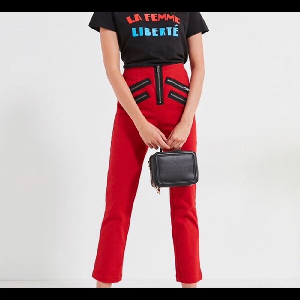 Urban outfitters red zipper jeans✨✨